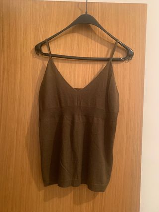 Top tirantes Massimo Dutti verde oliva