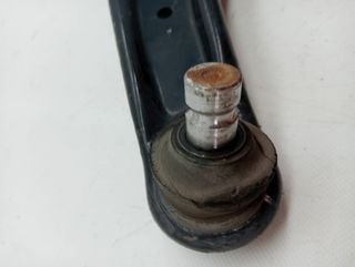 BRAZO SUSPENSION INFERIOR DELANTERO IZQUIERDO MITSUBISHI OUT