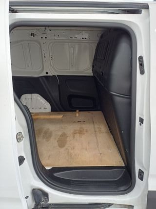 Citroen Berlingo 100CV 2021
