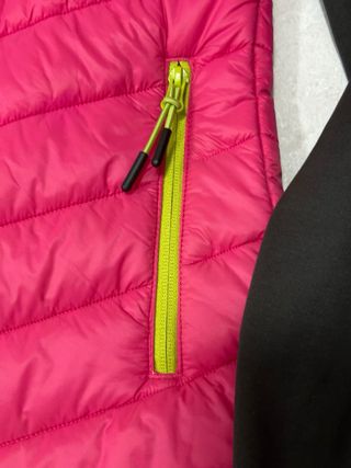 Chaqueta Deportiva Boriken Mujer Negra y Rosa