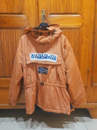 Giubbotto uomo Napapijri con cappuccio arancione