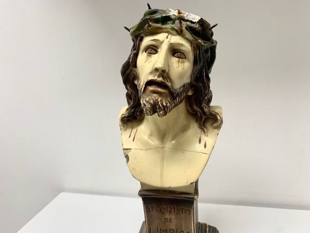 Scultura Cristo di Limpias