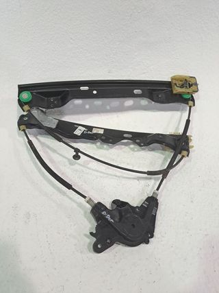 ELEVALUNAS DELANTERO DERECHO FORD FOCUS