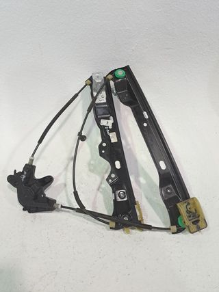 ELEVALUNAS DELANTERO DERECHO FORD FOCUS