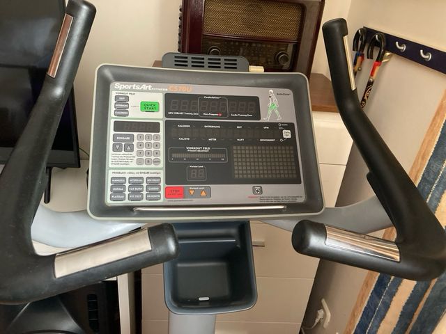 Bicicleta Estática SportsArt Fitness C570U