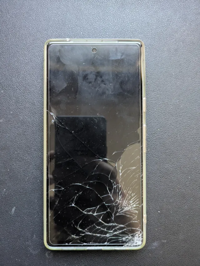 Google Pixel 7a pantalla rota