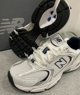 NB 530 White Silver Navy Talla 38