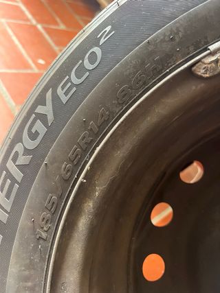 Neumático Hankook 185/65R14 86H Peugeot 206