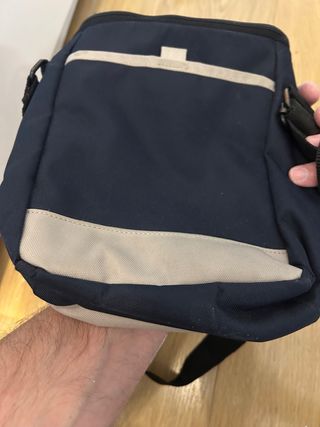 Bandolera Zara Hombre Azul y Beige