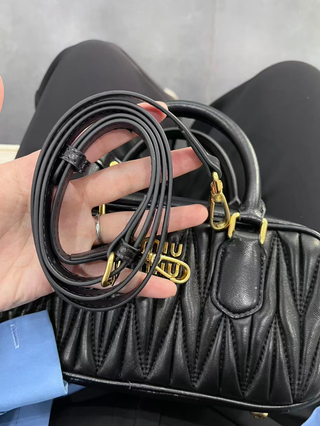 Bolso Miu Miu Arcadie Negro