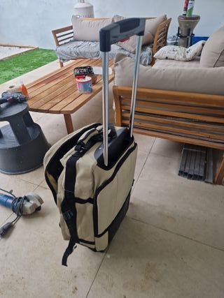 Maleta de viaje con ruedas