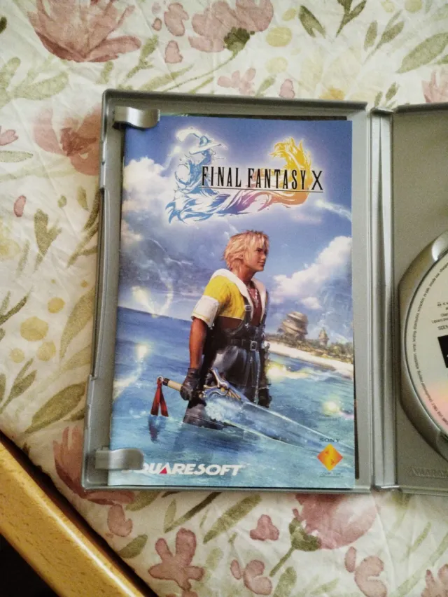 PlayStation 2 Final Fantasy X Platinum