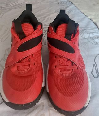 Nike Team Hustle D 11 Zapatillas Niños