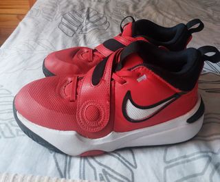 Nike Team Hustle D 11 Zapatillas Niños
