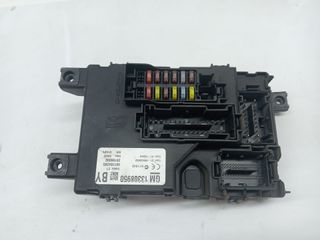 CAJA RELES / FUSIBLES OPEL CORSA D