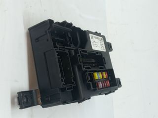 CAJA RELES / FUSIBLES OPEL CORSA D