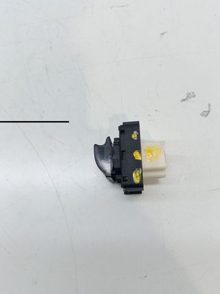 MANDO ELEVALUNAS DELANTERO IZQUIERDO TOYOTA PROACE