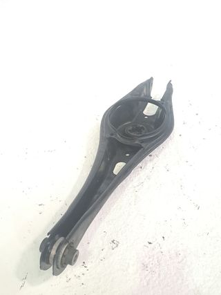 BRAZO SUSPENSION INFERIOR TRASERO IZQUIERDO VOLKSWAGEN PASSA