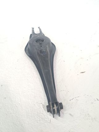 BRAZO SUSPENSION INFERIOR TRASERO DERECHO VOLKSWAGEN PASSAT