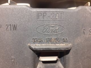 PILOTO TRASERO DERECHO FORD ORION