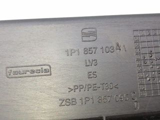 GUANTERA SEAT LEON (1M1) (2)