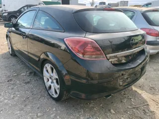 Despiece Opel Astra h gtc