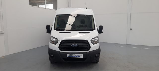 Ford Transit 2021