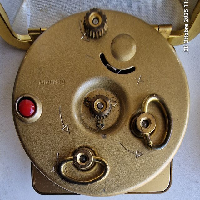 Despertador de viaje de los años 60/70