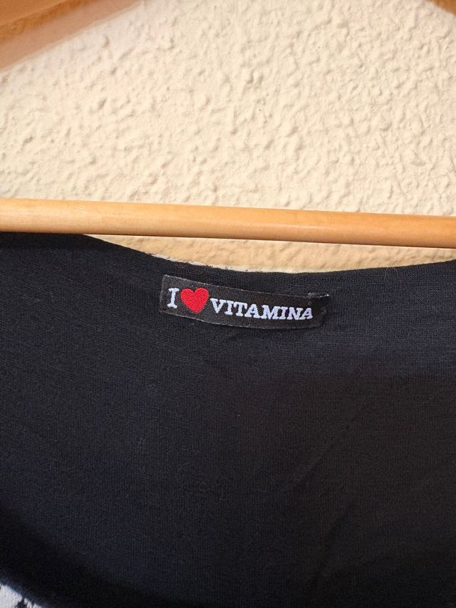 Vestido corto encaje