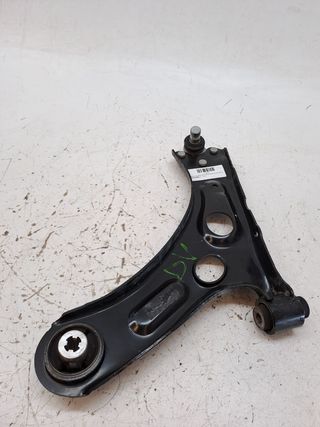 BRAZO SUSPENSION INFERIOR DELANTERO IZQUIERDO OPEL CORSA F (4)