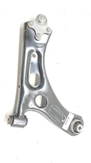 BRAZO SUSPENSION INFERIOR DELANTERO IZQUIERDO OPEL CORSA E (2)