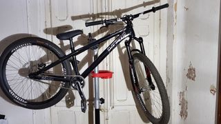 Bici Dirt Jump cuadro Dartmoor 26” a piezas