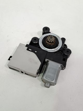 MOTOR ELEVALUNAS TRASERO IZQUIERDO FORD KUGA (CBS)