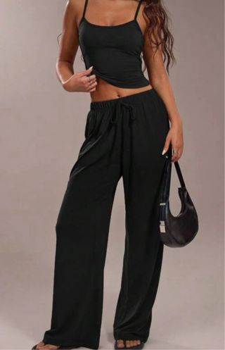 Conjunto negro dos piezas