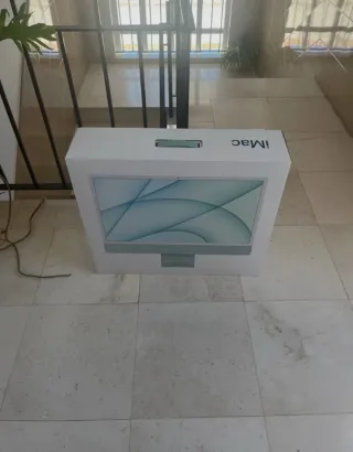 Caja iMac Apple