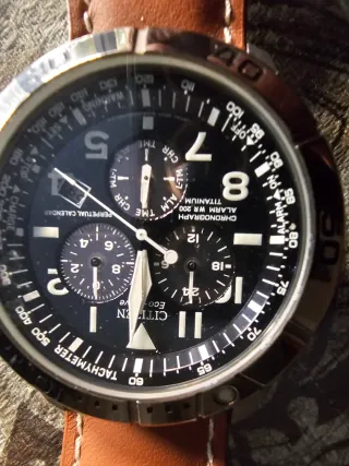 Reloj Citizen Eco-Drive Cronógrafo Titanio