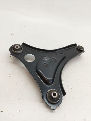 BRAZO SUSPENSION INFERIOR DELANTERO DERECHO SMART FORTWO COU