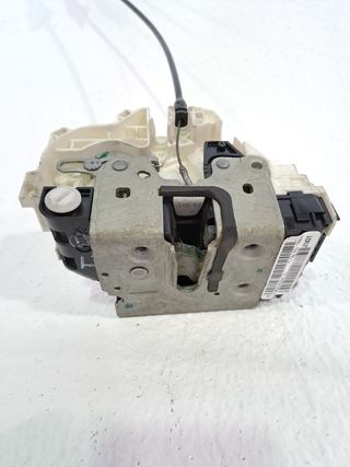 CERRADURA PUERTA TRASERA DERECHA JEEP GR.CHEROKEE (WK)