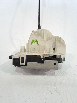 CERRADURA PUERTA TRASERA DERECHA JEEP GR.CHEROKEE (WK)
