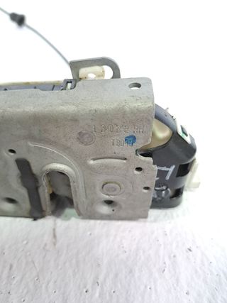 CERRADURA PUERTA TRASERA DERECHA JEEP GR.CHEROKEE (WK)