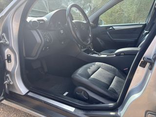 Mercedes Clase C 230 familiar 158000km!! Automatic