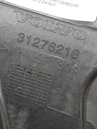 ELEVALUNAS DELANTERO DERECHO VOLVO V40