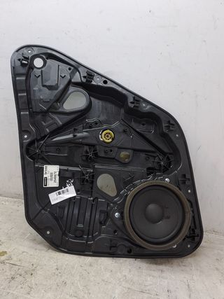 ELEVALUNAS TRASERO DERECHO VOLVO V40