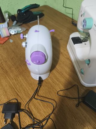 2 mini macchine da cucire