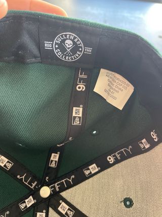 Gorra New Era 9Fifty x Sullen 
