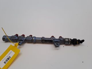 RAMPA INYECTORA FIAT DOBLO (2)