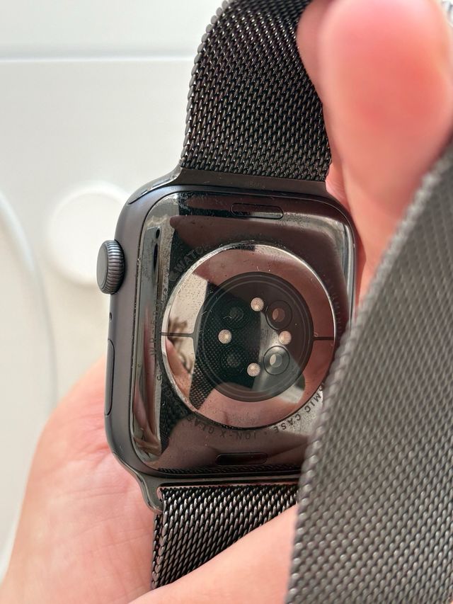 Apple Watch Serie 6 Milanese Loop