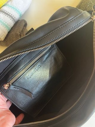 Bolso Piel Flexible Massimo Dutti Negro