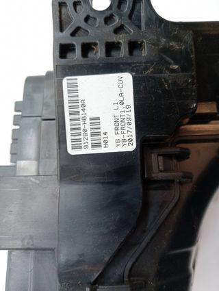 CAJA RELES / FUSIBLES KIA STONIC (5)