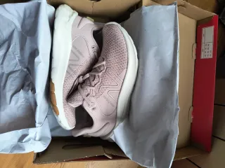 Zapatillas New Balance Fresh Foam Mujer 37